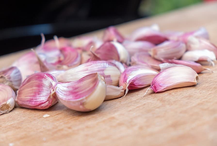 Knoblauch gegen Maulwurf