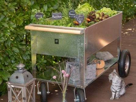 Herstera Garden Swivel 216 l