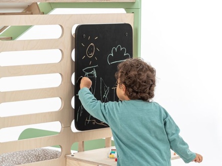 Holz Schreibtisch und Schaukel