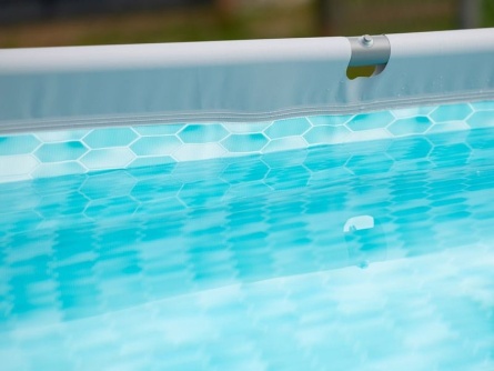 Active Frame (B. 3,05 × L. 4,88 × H. 1,07 m)