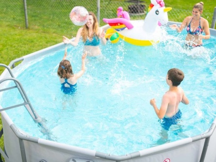 Active Frame (B. 3,05 × L. 4,88 × H. 1,07 m)