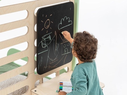 Holz Schreibtisch und Schaukel