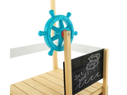 Spielplatz mit Sandkasten Piratenschiff